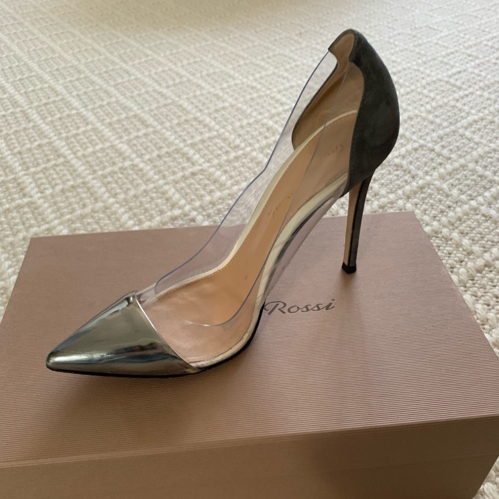 Gianvito Rossi Plexi Pump